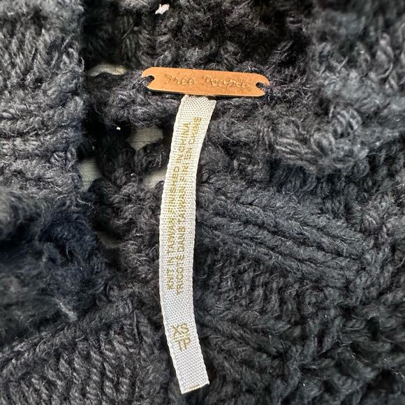 Free People Open Knit Cardigan Black Sweater Button Up XS Hooded WMNs Sheer SS - Picture 5 of 7